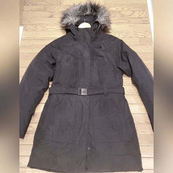 Women's North Face Winter Jacket - Picture 1 of 5